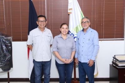 Comisión de El Salvador visita instalaciones del Merca Santo Domingo